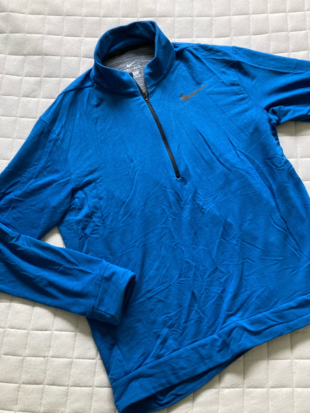 Nike Men's Blue Dri-FIT Quarter-Zip Pullover